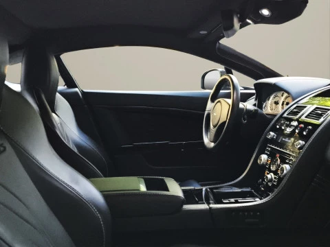 Aston Martin Vantage V8 S Coupé Sportshift
