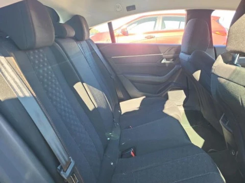 Peugeot 508 5P Business Line BlueHDi 96kW S&S 6vel