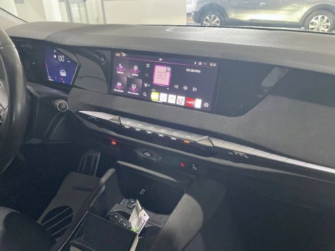 DS 4 BlueHDi 130 auto PERFORMANCE LINE