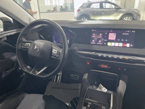 DS 4 BlueHDi 130 auto PERFORMANCE LINE