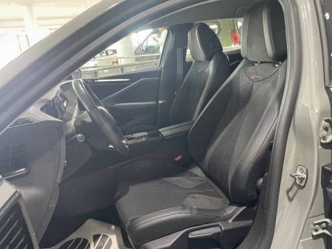 DS 4 BlueHDi 130 auto PERFORMANCE LINE