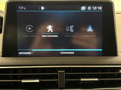 Peugeot 3008 PureTech 130 SANDS Allure 96 kW (130 CV)