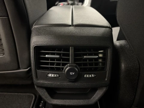 Peugeot 3008 PureTech 130 SANDS Allure 96 kW (130 CV)