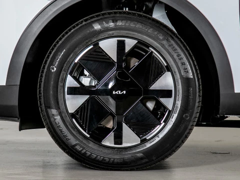 Kia Sportage 1.6 T-GDi 118kW (160CV) Drive 17