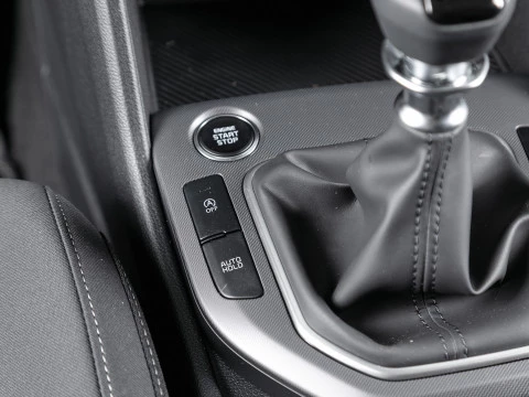 Kia Sportage 1.6 T-GDi 118kW (160CV) Drive 17