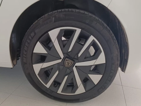 Peugeot 208 Active Puretech 100