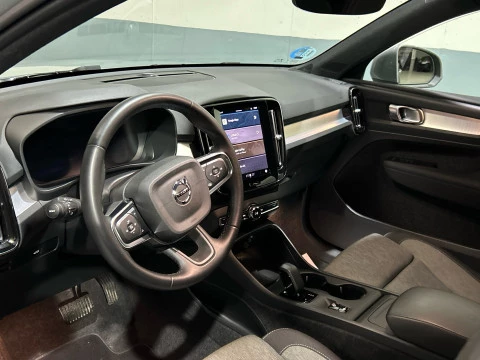 Volvo XC40 2.0 B3 CORE AUTO 163 5P P.DRIVER