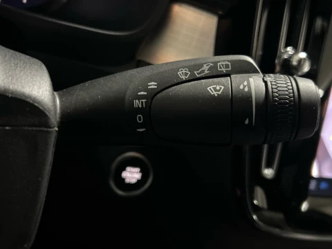 Volvo XC40 2.0 B3 CORE AUTO 163 5P P.DRIVER