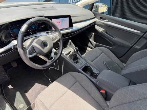 Volkswagen Golf Life 1.0 TSI 81kW (110CV)