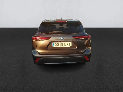 Toyota Highlander 2.5 Advance P. Met. Techo Panorámico