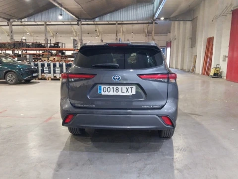 Toyota Highlander 2.5 Advance P. Met. Techo Panorámico