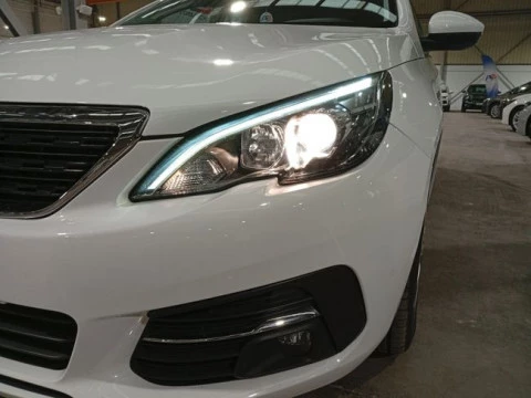 Peugeot 308 SW Active Pack BlueHDi 130 S&S EAT8