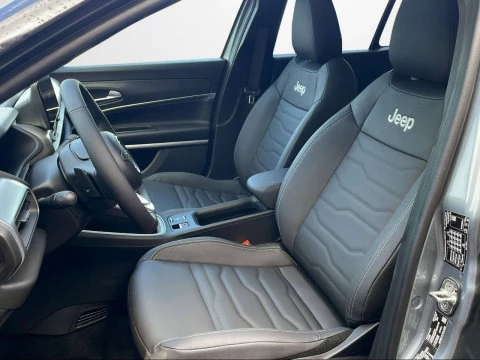 Jeep Avenger 1.2 eHybrid 74kW (100CV) Summit