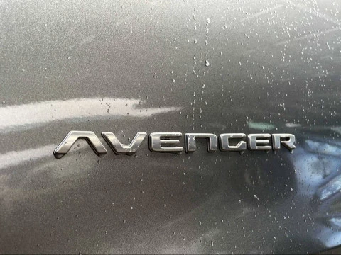 Jeep Avenger 1.2 eHybrid 74kW (100CV) Summit