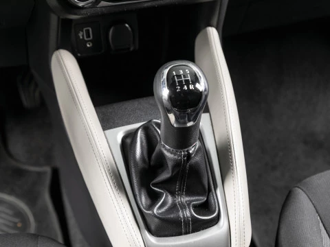 Nissan Micra IG-T 74 kW (100 CV) E6D Acenta