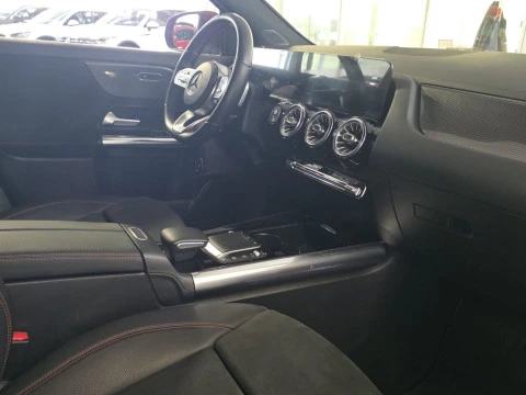 Mercedes-Benz GLA GLA 200 D