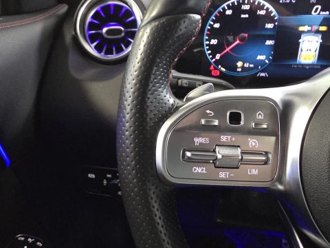 Mercedes-Benz GLA GLA 200 D