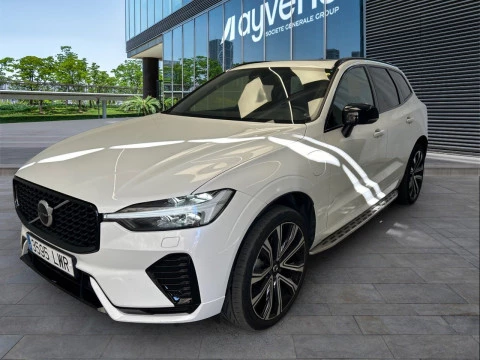 Volvo XC60 2.0 T6 AWD Recharge R-Design Auto