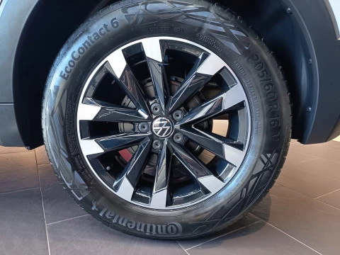 Volkswagen T-Cross Advance 1.0 TSI 70kW (95CV)
