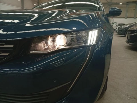 Peugeot 508 Hybrid 5P Allure Pack HYBRID 225 e-EAT8