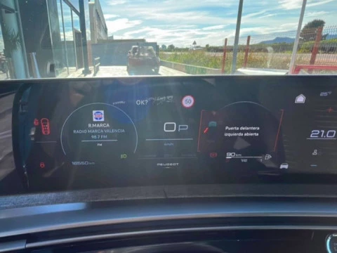 Peugeot 3008 Hybrid 1.2 107KW Allure eDCS6