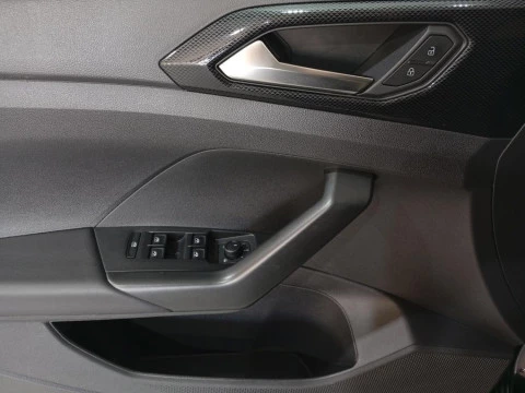 Volkswagen T-Cross ``Mas`` 1.0 TSI 85 kW (115 CV)