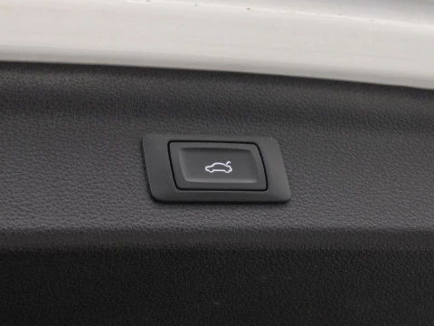 Audi Q3 2.0 35 TDI S TRONIC BLACK LINE 150 5P