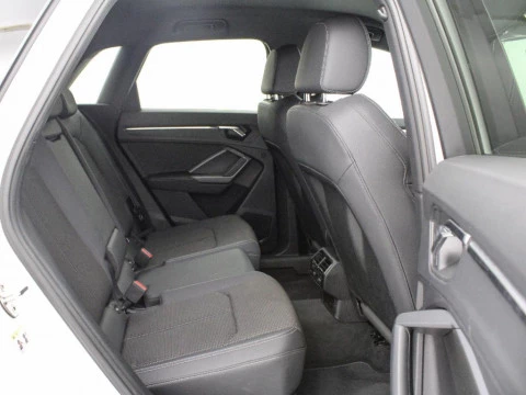 Audi Q3 2.0 35 TDI S TRONIC BLACK LINE 150 5P