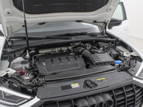 Audi Q3 2.0 35 TDI S TRONIC BLACK LINE 150 5P