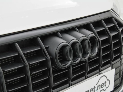 Audi Q3 2.0 35 TDI S TRONIC BLACK LINE 150 5P