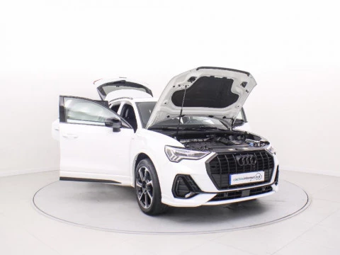 Audi Q3 2.0 35 TDI S TRONIC BLACK LINE 150 5P