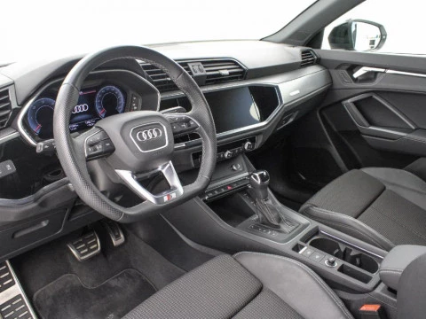 Audi Q3 2.0 35 TDI S TRONIC BLACK LINE 150 5P