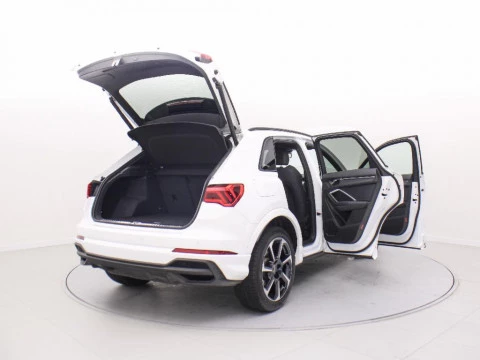 Audi Q3 2.0 35 TDI S TRONIC BLACK LINE 150 5P