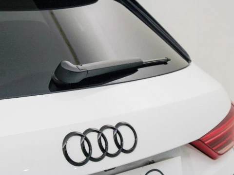 Audi Q3 2.0 35 TDI S TRONIC BLACK LINE 150 5P