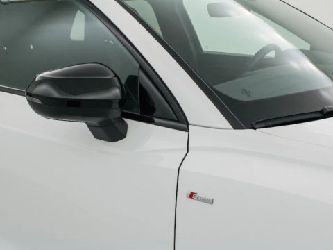 Audi Q3 2.0 35 TDI S TRONIC BLACK LINE 150 5P