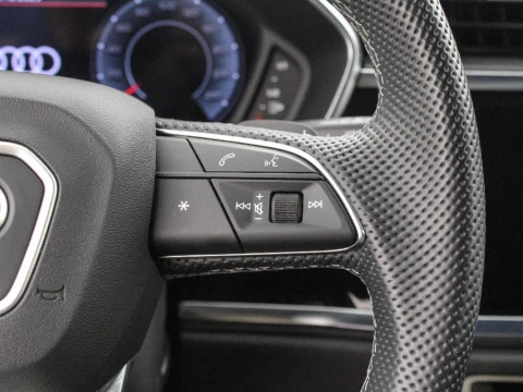 Audi Q3 2.0 35 TDI S TRONIC BLACK LINE 150 5P