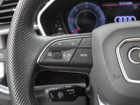 Audi Q3 2.0 35 TDI S TRONIC BLACK LINE 150 5P