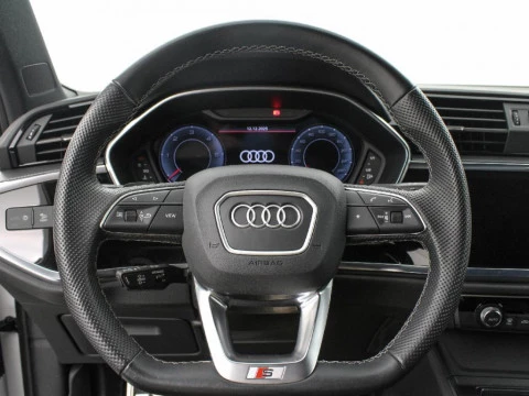 Audi Q3 2.0 35 TDI S TRONIC BLACK LINE 150 5P