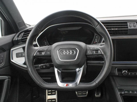 Audi Q3 2.0 35 TDI S TRONIC BLACK LINE 150 5P