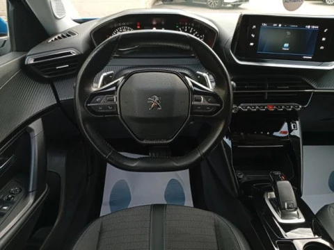 Peugeot 2008 Allure BlueHDI 130 S&S EAT8