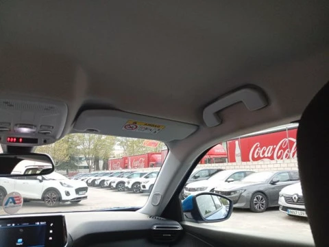 Peugeot 2008 Allure BlueHDI 130 S&S EAT8