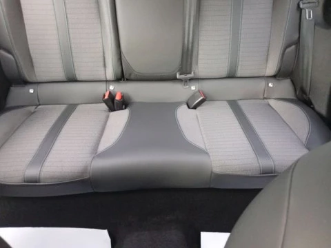 Peugeot 2008 Allure BlueHDI 130 S&S EAT8