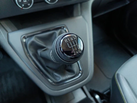 Renault Kangoo Furgón 1.5 BLUE DCI 70KW ABRETE SESAMO