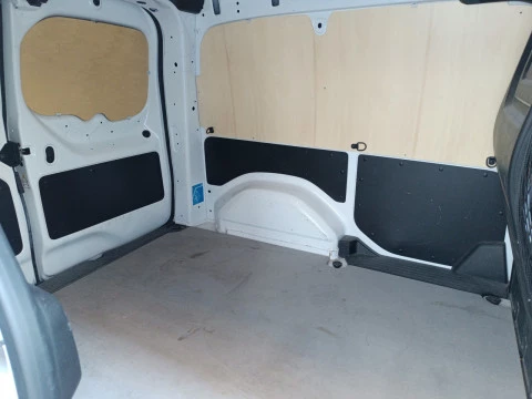 Renault Kangoo Furgón 1.5 BLUE DCI 70KW ABRETE SESAMO