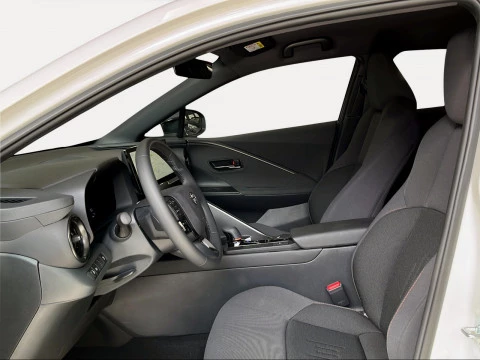 Toyota C-HR 1.8 Advance Hybrid 140