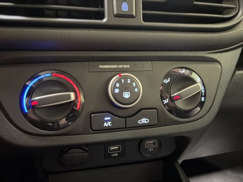 Hyundai i10 1.0 Klass 49 kW (67 CV)
