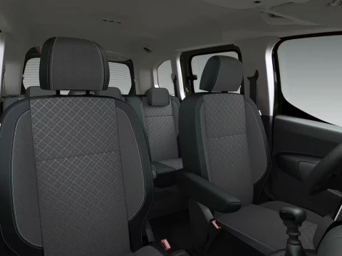 Opel Combo 100 Cv 1.5 Td S/S MT6 €6.4