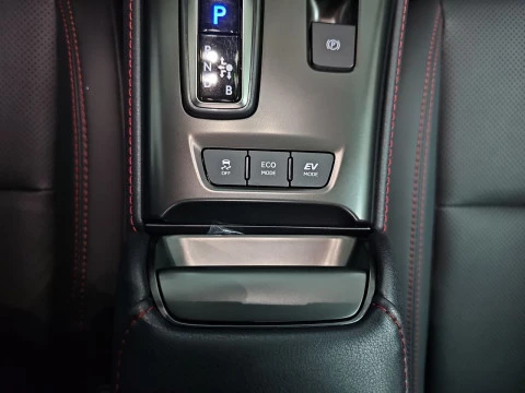 Lexus LBX 1.5 136cv HEV Emotion+