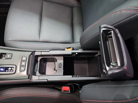 Lexus LBX 1.5 136cv HEV Emotion+