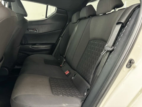 Toyota C-HR 1.8 125H Advance